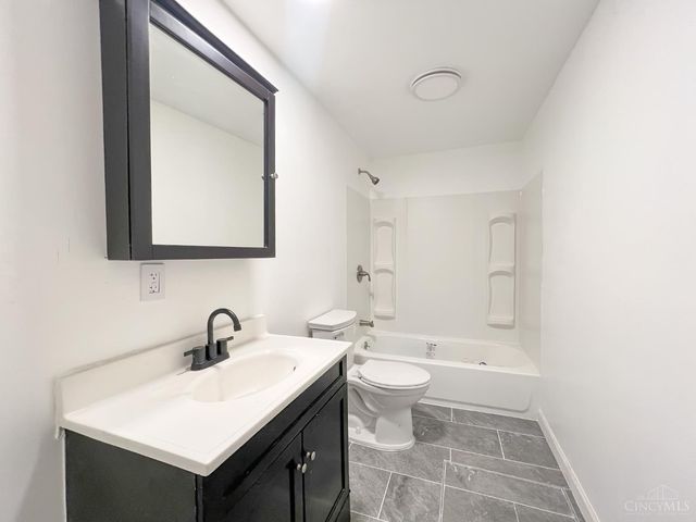 1783 Hill Station Road, Goshen Twp, OH 45122