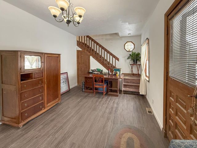 1783 Hill Station Road, Goshen Twp, OH 45122