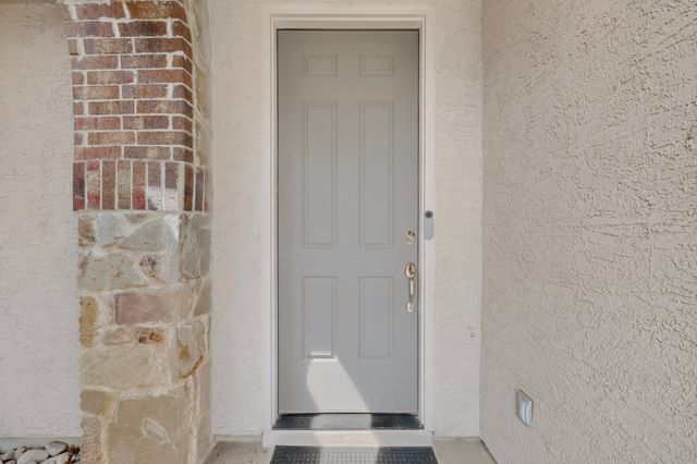 9705 Teakwood Avenue, Denton, TX 76207