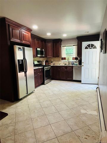 147 Westminster Drive, Yonkers, NY 10710