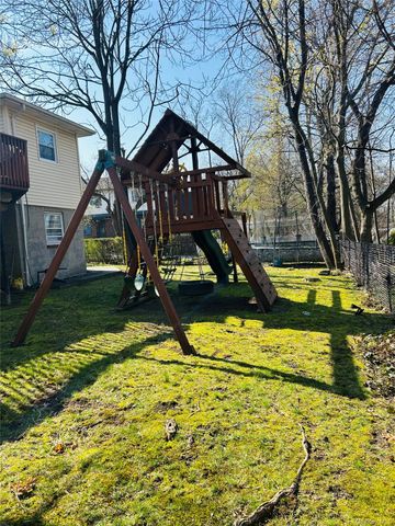147 Westminster Drive, Yonkers, NY 10710