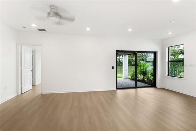 6559 SILVERSTAR DRIVE, Sarasota, FL 34240