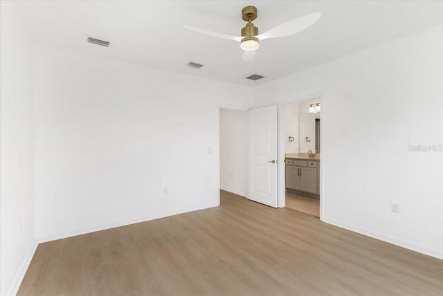 6559 SILVERSTAR DRIVE, Sarasota, FL 34240