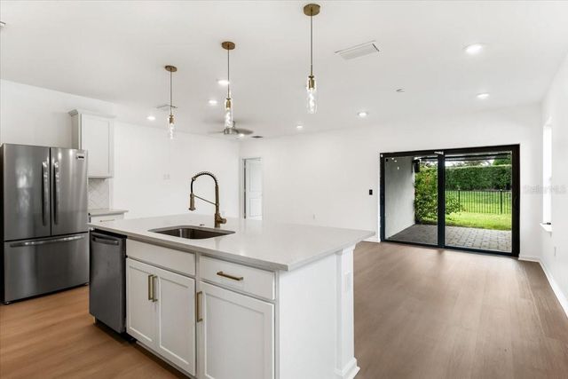 6559 SILVERSTAR DRIVE, Sarasota, FL 34240
