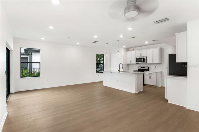 6559 SILVERSTAR DRIVE, Sarasota, FL 34240