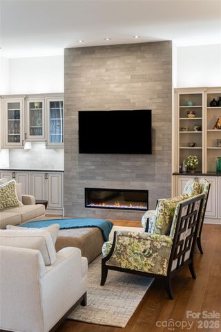 22 Snap Dragon Court, Asheville, NC 28804