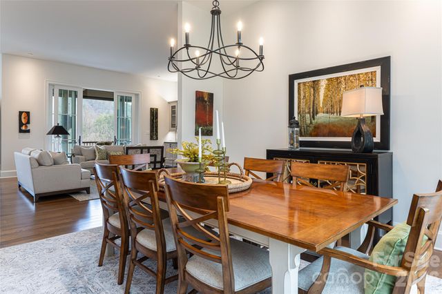 22 Snap Dragon Court, Asheville, NC 28804