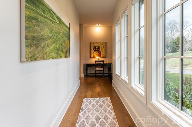 22 Snap Dragon Court, Asheville, NC 28804