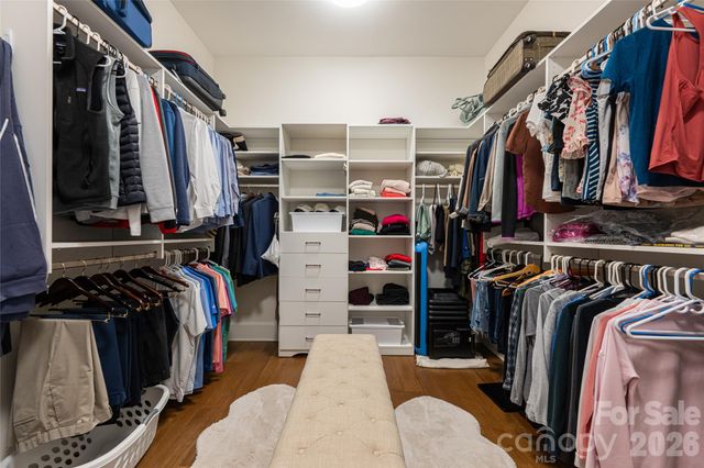 22 Snap Dragon Court, Asheville, NC 28804