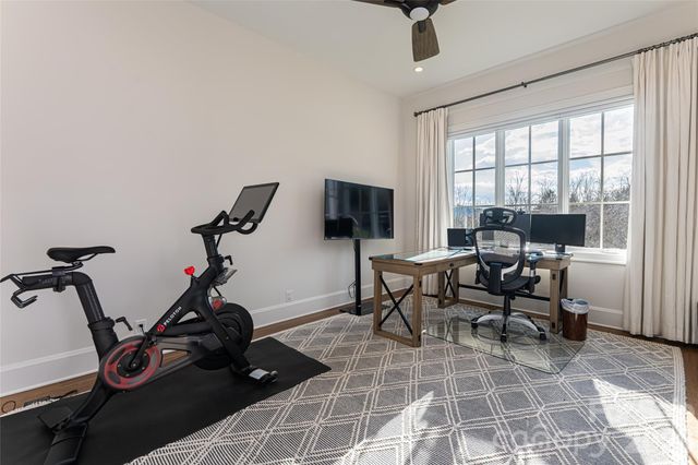 22 Snap Dragon Court, Asheville, NC 28804