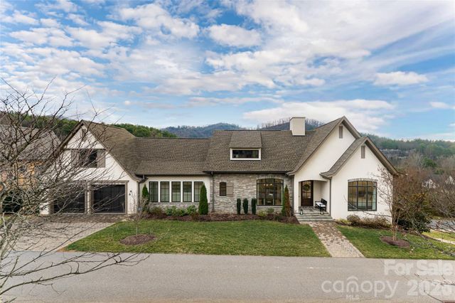 22 Snap Dragon Court, Asheville, NC 28804