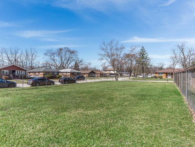 595 Hickory Street, Chicago Heights, IL 60411