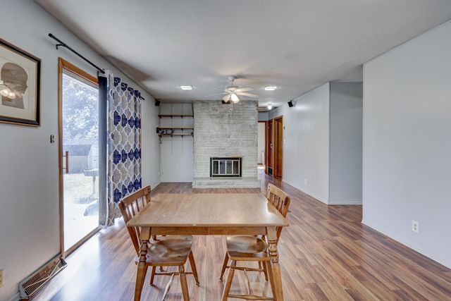 1910 Wynwood Drive, Carthage, MO 64836