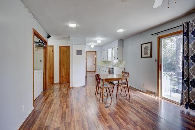 1910 Wynwood Drive, Carthage, MO 64836