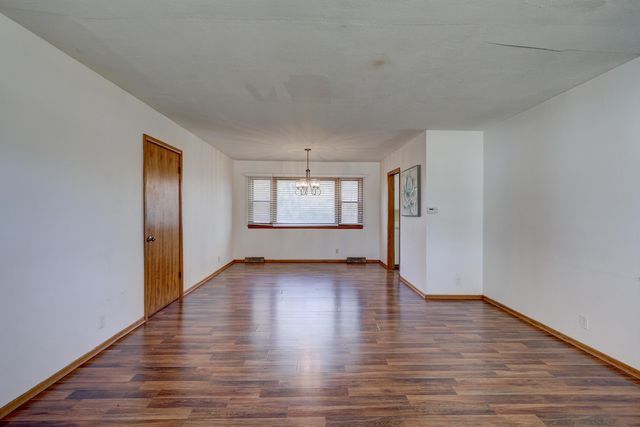 1910 Wynwood Drive, Carthage, MO 64836