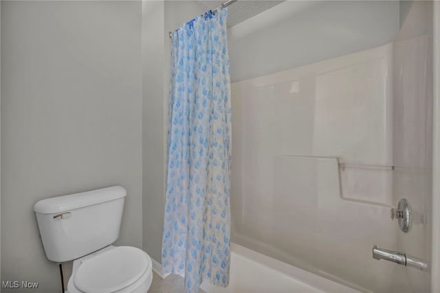 558 Lenox Court, Broadview Heights, OH 44147