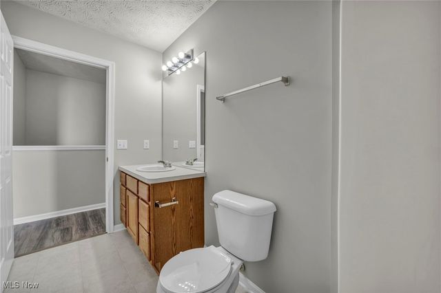 558 Lenox Court, Broadview Heights, OH 44147