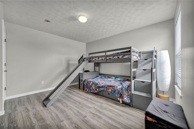 558 Lenox Court, Broadview Heights, OH 44147