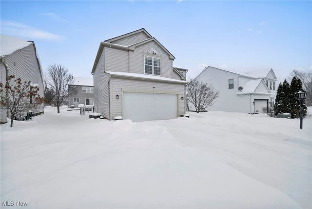 558 Lenox Court, Broadview Heights, OH 44147
