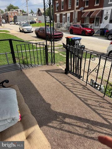718 UPLAND ST, Chester, PA 19013
