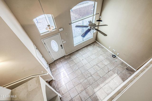 14233 RUSS LEACH Avenue, El Paso, TX 79938