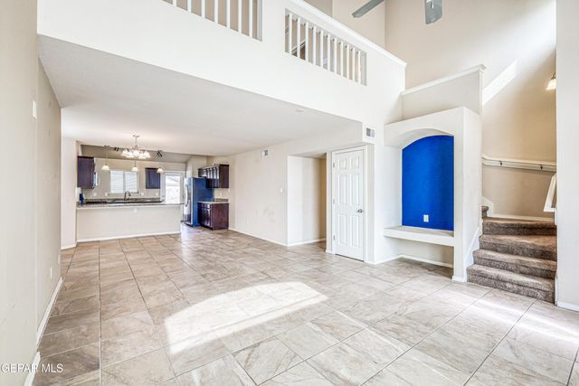 14233 RUSS LEACH Avenue, El Paso, TX 79938