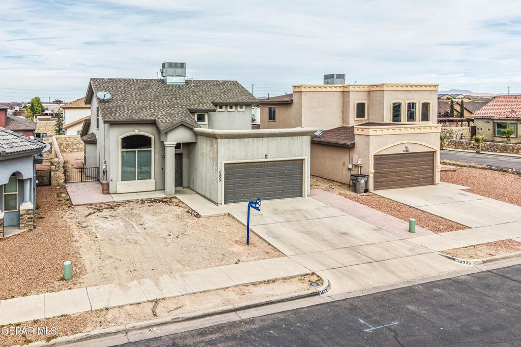 14233 RUSS LEACH Avenue, El Paso, TX 79938
