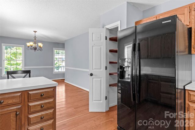 2513 Newington Court, Clemmons, NC 27012