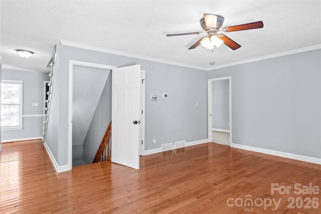 2513 Newington Court, Clemmons, NC 27012