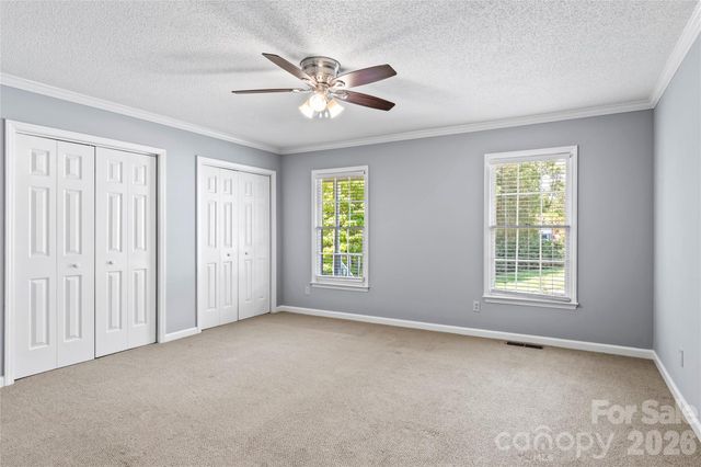 2513 Newington Court, Clemmons, NC 27012