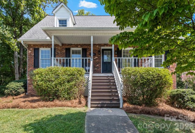 2513 Newington Court, Clemmons, NC 27012