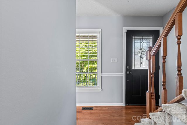 2513 Newington Court, Clemmons, NC 27012