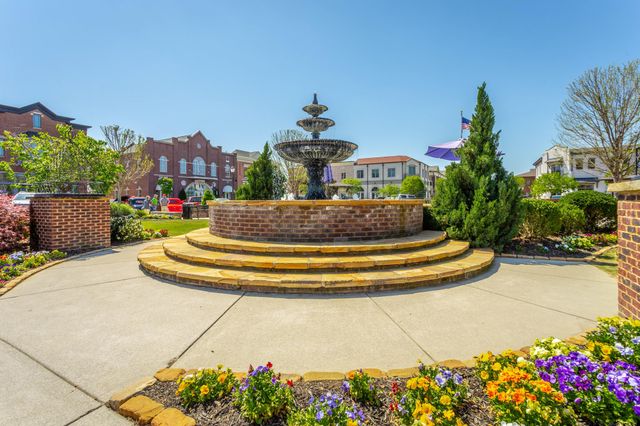 7247 Gregory Drive, Ooltewah, TN 37363