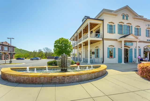 7247 Gregory Drive, Ooltewah, TN 37363