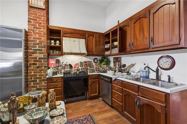 300 Ann S Street, Mobile, AL 36604