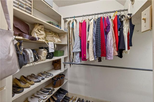 300 Ann S Street, Mobile, AL 36604