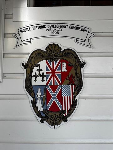 300 Ann S Street, Mobile, AL 36604