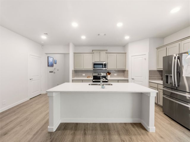 1314 Cole Drive, Trenton, TX 75490