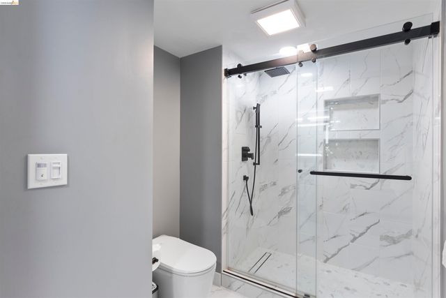 6363 Christie Ave. 2327, Emeryville, CA 94608