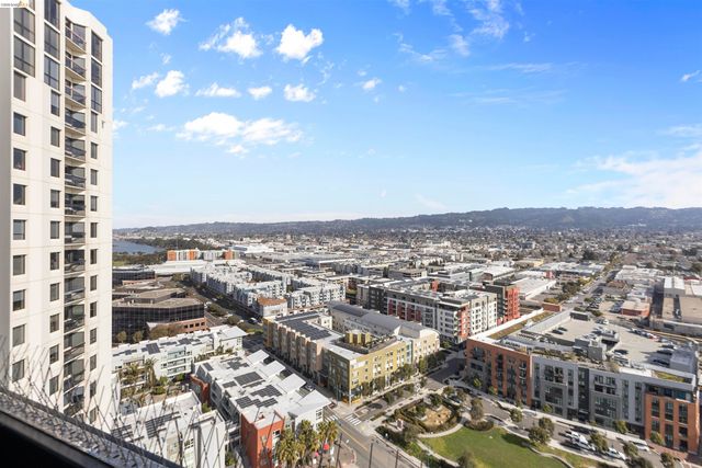 6363 Christie Ave. 2327, Emeryville, CA 94608