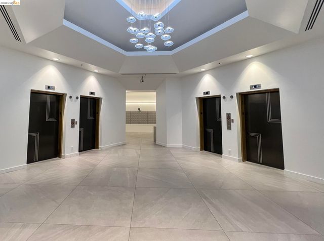 6363 Christie Ave. 2327, Emeryville, CA 94608