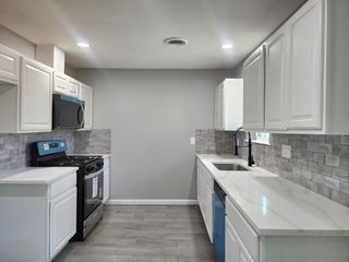 5914 Newquay Street, Houston, TX 77085