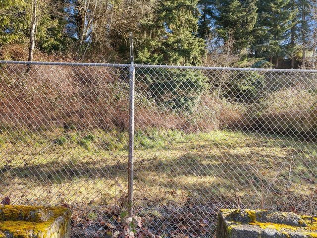 6325 Evergreen Way, Everett, WA 98203