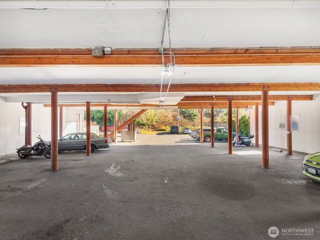 6325 Evergreen Way, Everett, WA 98203