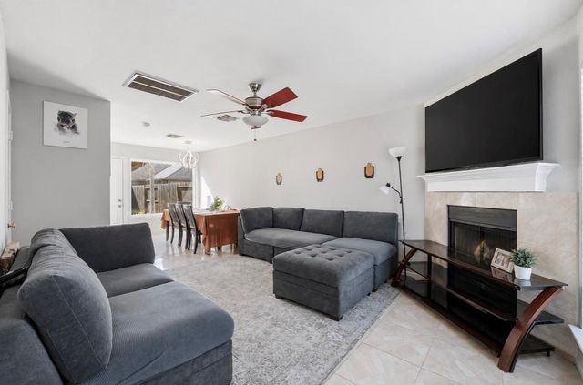 10918 Westbrae Village Drive, Houston, TX 77031