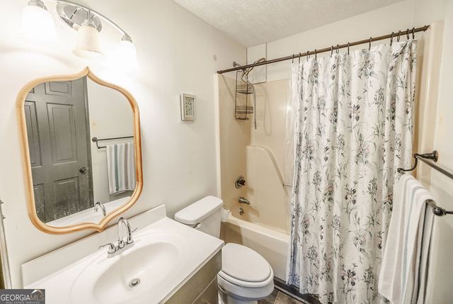 1006 Chestnut Cove Trail, Jasper, GA 30143