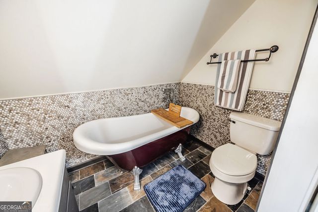 1006 Chestnut Cove Trail, Jasper, GA 30143