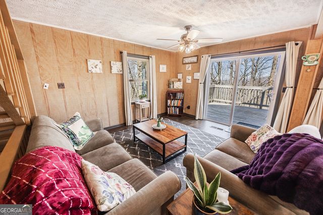 1006 Chestnut Cove Trail, Jasper, GA 30143