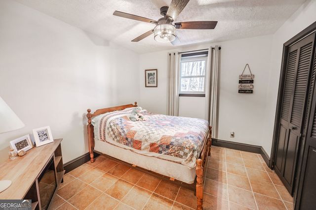 1006 Chestnut Cove Trail, Jasper, GA 30143