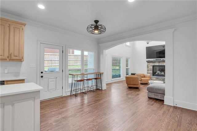 4221 Willow Oak Drive, Gainesville, GA 30506